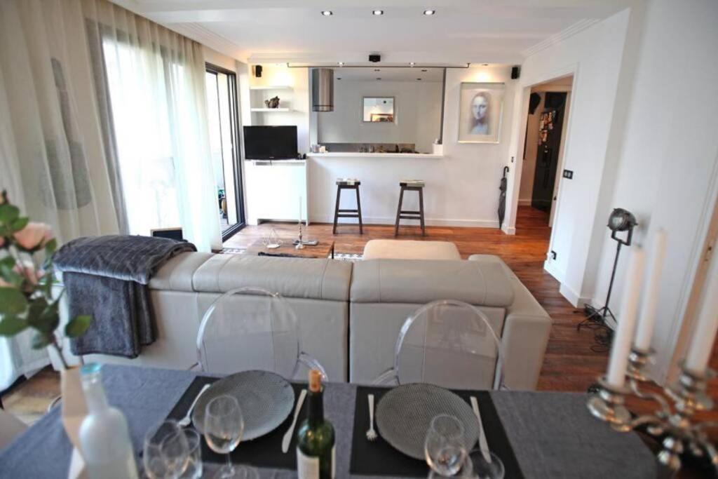 George Apartment In Neuilly Екстериор снимка