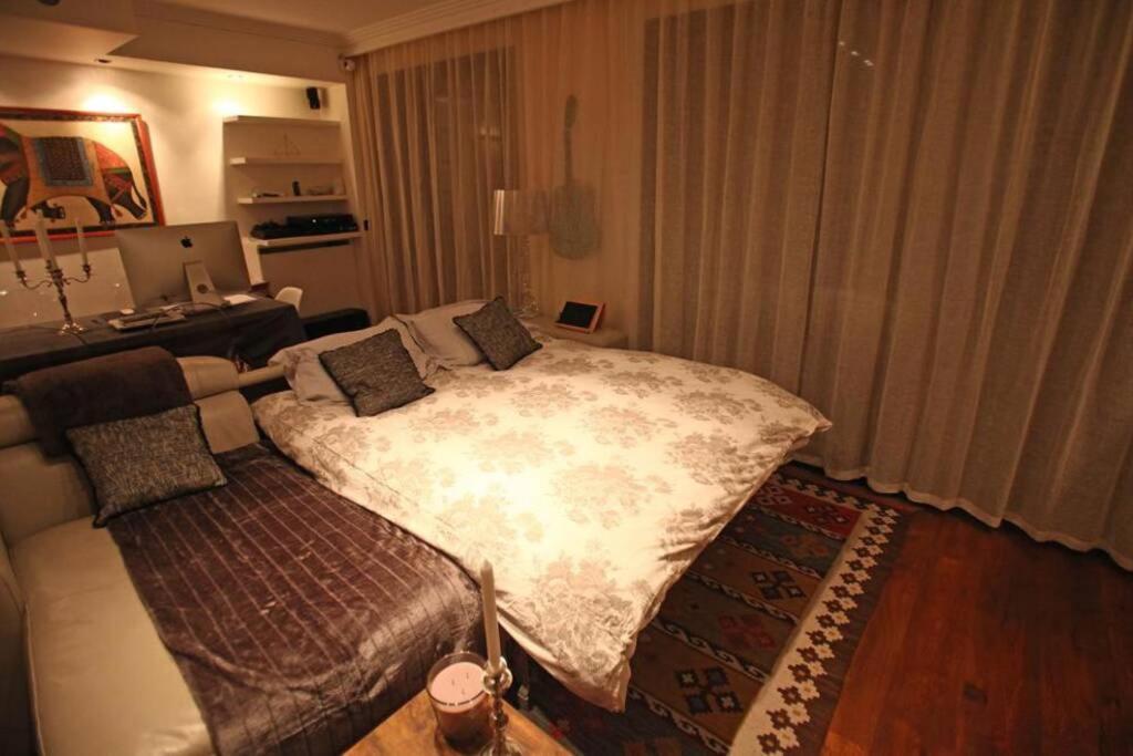 George Apartment In Neuilly Екстериор снимка