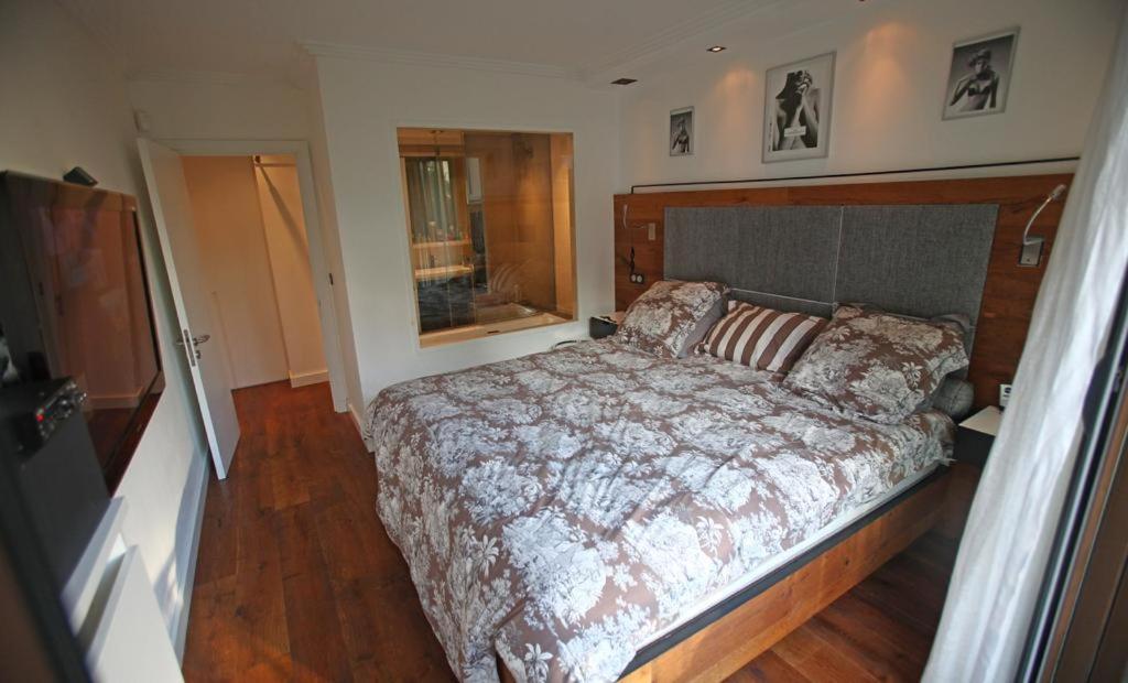 George Apartment In Neuilly Стая снимка